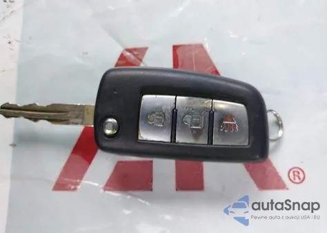 2014 Nissan Rogue S из США, поврежденный, VIN 5N1AT2MT8EC827693